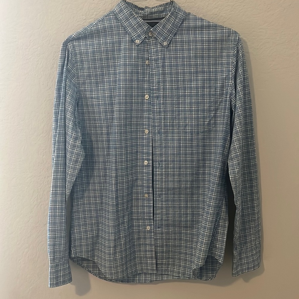 Banana Republic Custom 078 Wash Shirt, size Medium